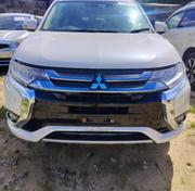 Mitsubishi Outlander 2017 White for sale