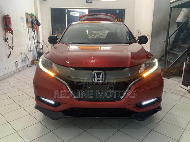 2017 Honda Vezel 1.5 Hybrid 4WD Red - Quality & Efficiency