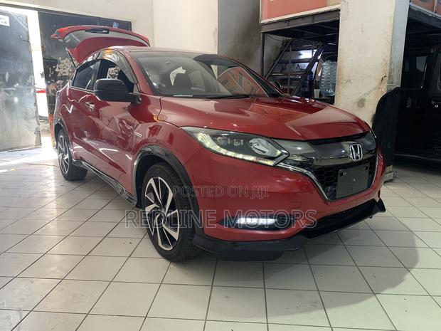 2017 Honda Vezel 1.5 Hybrid 4WD Red - Quality & Efficiency