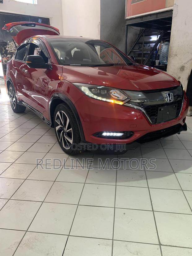 2017 Honda Vezel 1.5 Hybrid 4WD Red - Quality & Efficiency