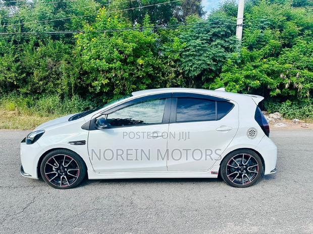 2018 Toyota Aqua White - Used Car with Warranty