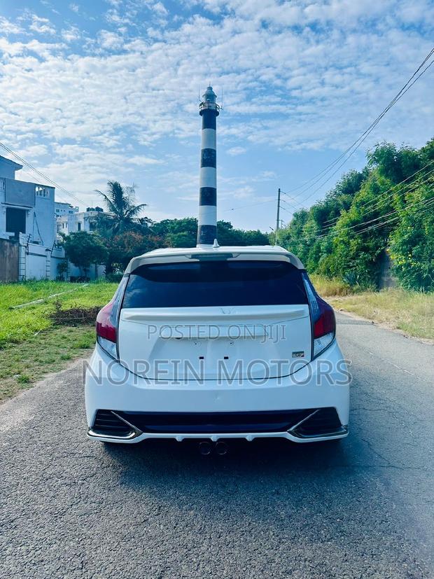 2018 Toyota Aqua White - Used Car with Warranty
