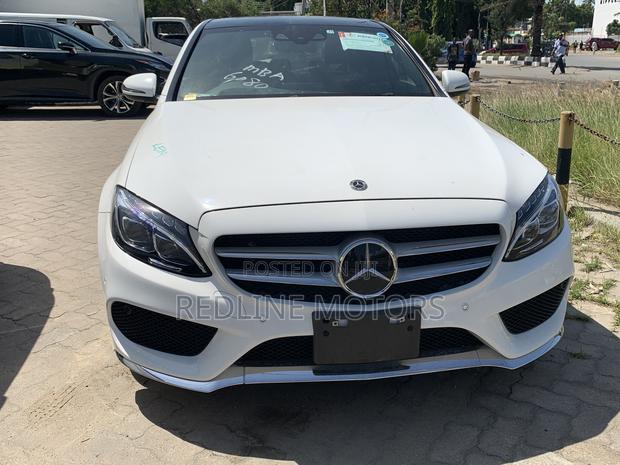 Luxury 2017 Mercedes-Benz C200 White Coupe Available