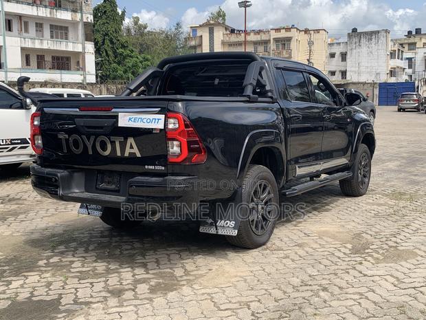 Toyota Hilux 2022 Black Truck: Adventure Awaits, Reliable Performance