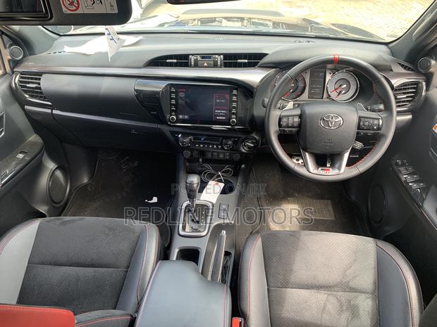Toyota Hilux 2022 Black Truck: Adventure Awaits, Reliable Performance
