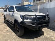 2016 Toyota Hilux SR5 4x4 White - Power and Style Combined for sale