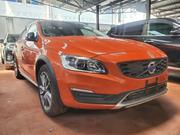 Volvo V60 T5 Premier 2017 - AWD in Orange for sale