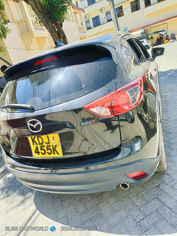 Black Mazda CX-5 2015: Affordable and Luxurious SUV