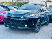 Black 2017 Toyota Harrier 2.0 - High-end SUV for sale