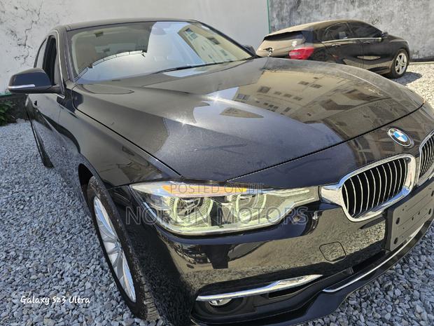 BMW 320d 2017 Blue: Luxury Sedan for Sale