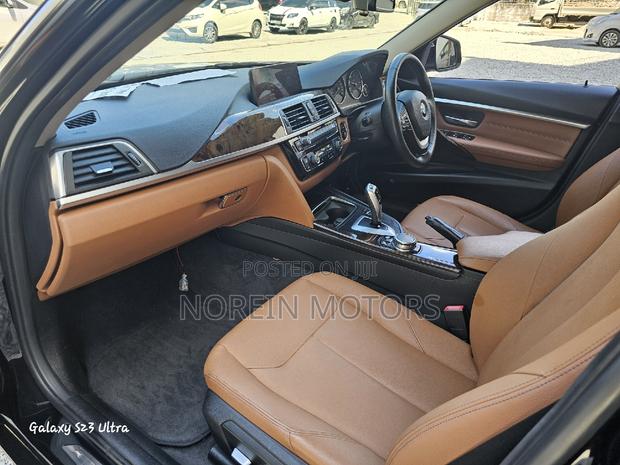 BMW 320d 2017 Blue: Luxury Sedan for Sale