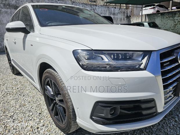 2018 Audi Q7 White - Luxury SUV for Sale