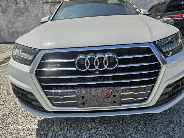 2018 Audi Q7 White - Luxury SUV for Sale