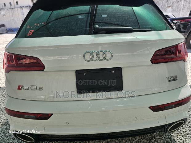 White 2018 Audi SQ5 3.0T Premium Plus AWD - High-Performance Crossover