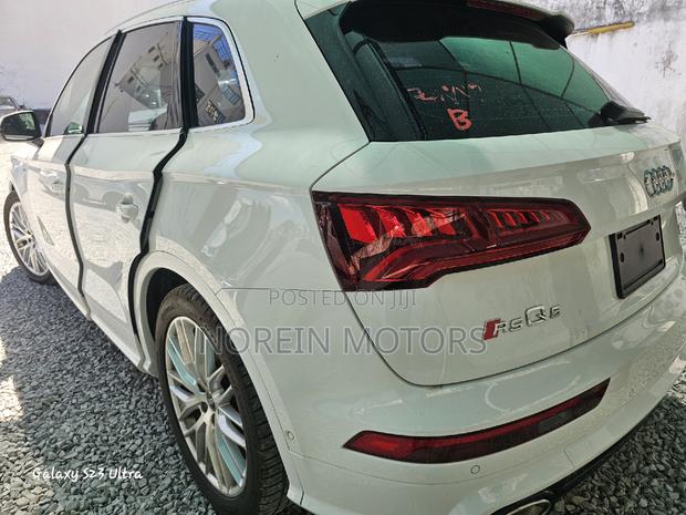 White 2018 Audi SQ5 3.0T Premium Plus AWD - High-Performance Crossover