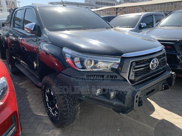 Toyota Hilux 2016 Matt Black - Reliable Pickup Truck