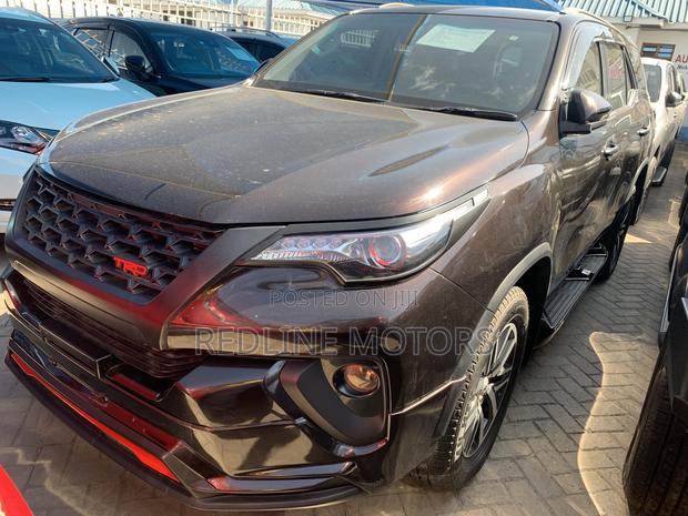 2016 Toyota Fortuner Brown - RWD - 2.8 D - Well-Maintained Pre-owned