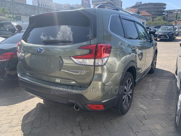 2018 Subaru Forester 2.5i AWD in Green: Power, Safety, and Style