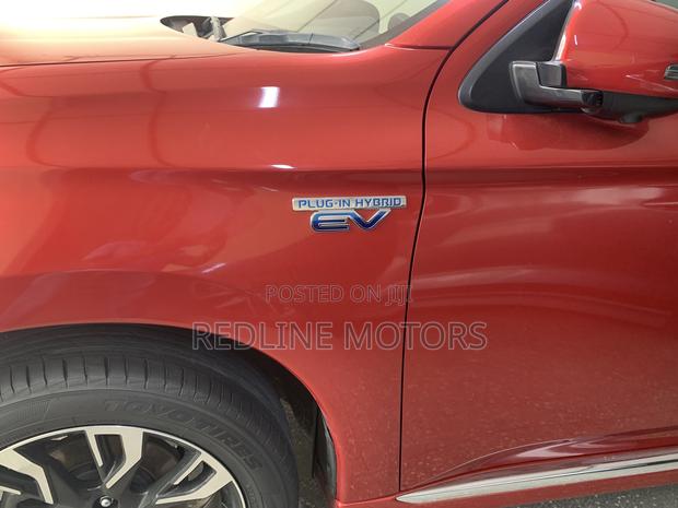2017 Red Mitsubishi Outlander 2.0 PHEV AWD - Used SUV for sale