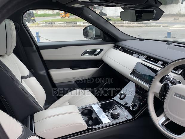 Gold 2018 Land Rover Range Rover Velar P380 HSE R-Dynamic 4x4
