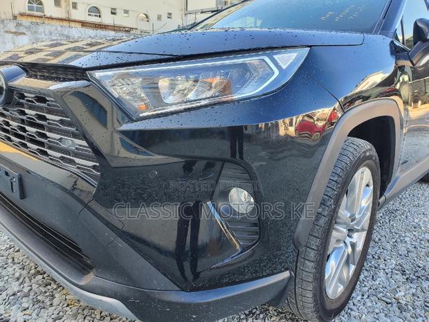 2019 Toyota RAV4 XLE Premium AWD - Black