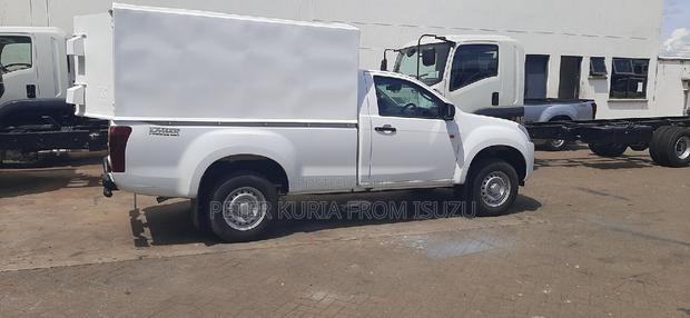 New Isuzu D-MAX 2024 White