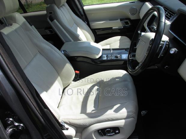 2018 Land Rover Range Rover Vogue in Gray - High-Quality Luxury SUV