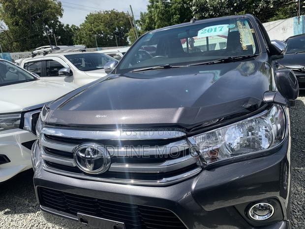 Used 2017 Toyota Hilux Gray - Quality Pickup Truck