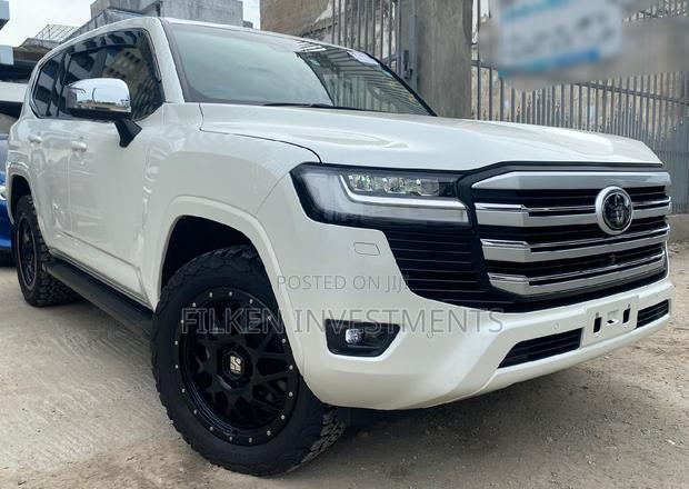 Pristine White 2022 Toyota Land Cruiser 4WD Diesel