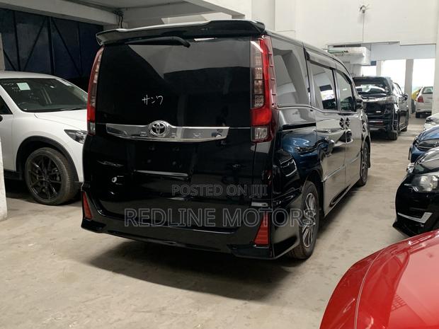 2016 Toyota Noah Black AWD 8-Seater - Affordable Luxury MPV