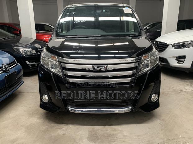 2016 Toyota Noah Black AWD 8-Seater - Affordable Luxury MPV