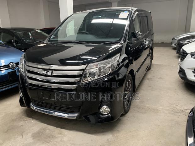 2016 Toyota Noah Black AWD 8-Seater - Affordable Luxury MPV