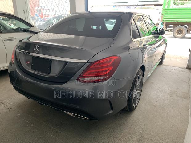 2017 Gray Mercedes-Benz C200 - Drive with Style and Sophistication