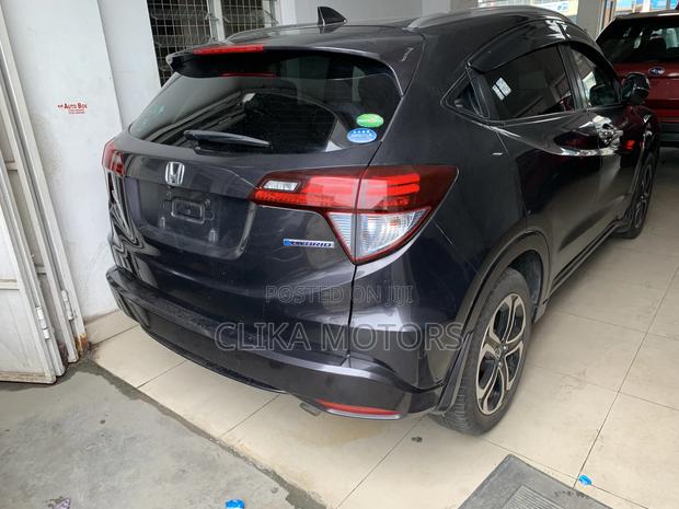 2017 Honda Vezel 1.5 Hybrid 2WD in Purple: Stylish and Powerful