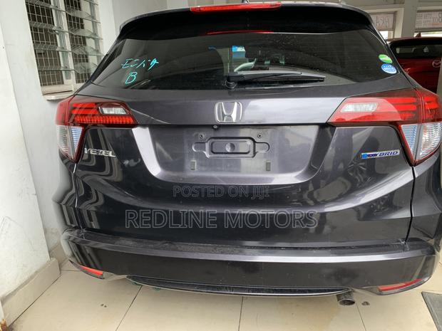 2017 Honda Vezel 1.5 Hybrid 2WD in Purple: Stylish and Powerful