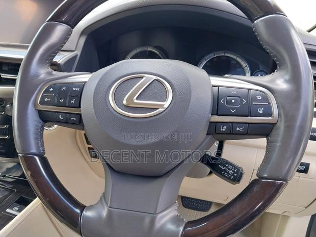 2016 Lexus LX 570 AWD Gold - Used All-Wheel Drive