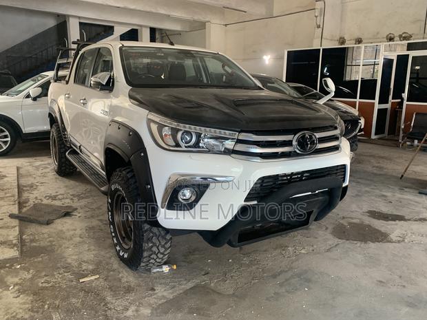 White 2017 Toyota Hilux: Perfect for Every Terrain