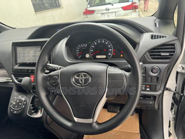 2017 Toyota Voxy in White: Affordable Family Vehicle