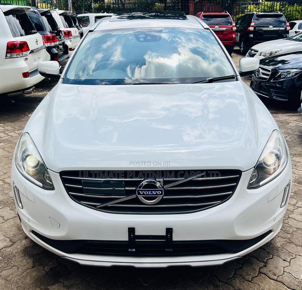 2018 Volvo XC60 T6 R-Design AWD in White - Luxury SUV for Sale