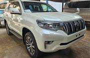 2018 Toyota Land Cruiser Prado 2.7 Petrol White - Powerful Off-Roader for sale