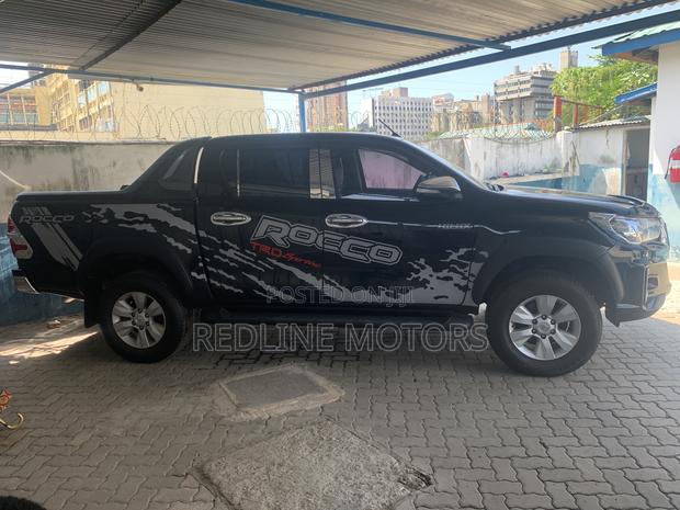Black 2017 Toyota Hilux TRD 4x4 - Impressive Performance and Rugged Design