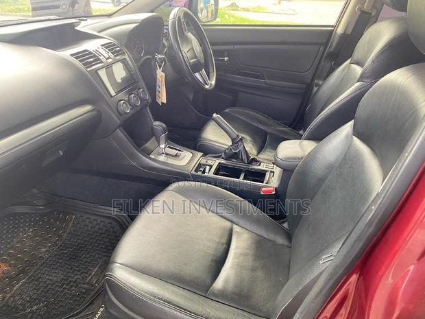 2015 Subaru XV Burgundy: Stylish Compact SUV for Sale