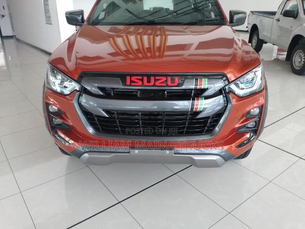 New Isuzu D-MAX 2024 Orange