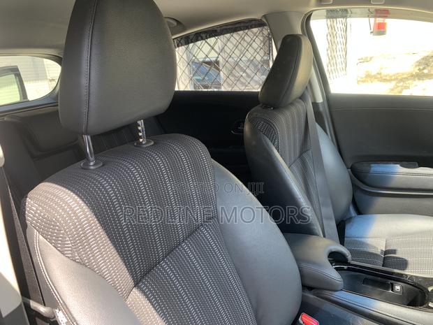 Honda Vezel 2017 1.5 Hybrid 4WD in Green