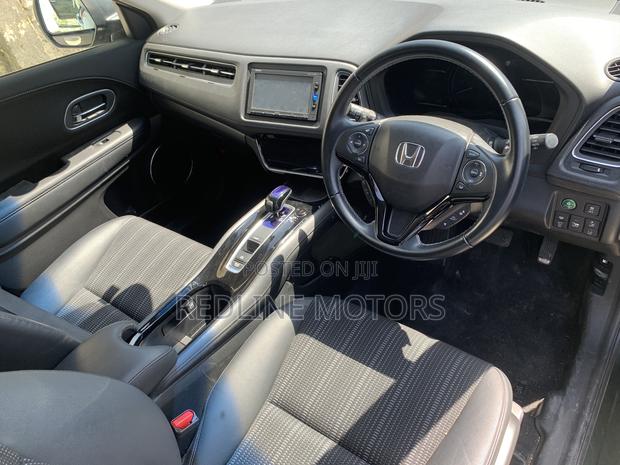 Honda Vezel 2017 1.5 Hybrid 4WD in Green