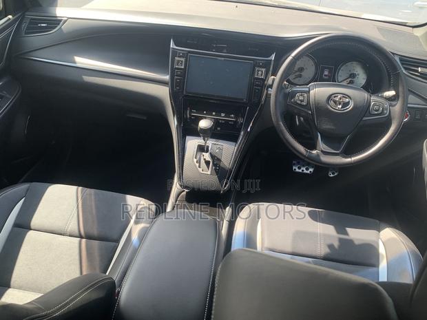 2017 Toyota Harrier 2.5 Hybrid 4WD Purple - Quality and Efficiency