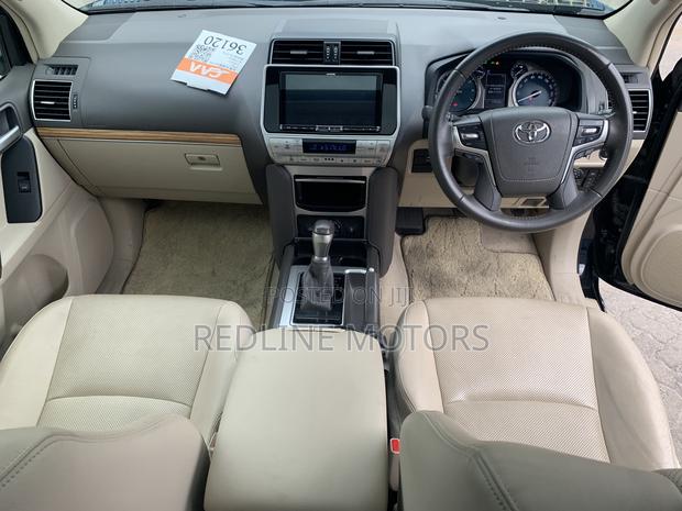 2018 Toyota Land Cruiser Prado 2.7 Black: Premium Off-Road Adventure