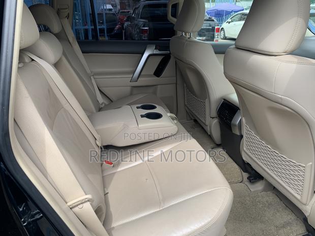 2018 Toyota Land Cruiser Prado 2.7 Black: Premium Off-Road Adventure