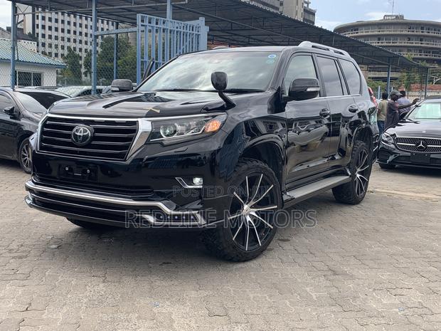 2018 Toyota Land Cruiser Prado 2.7 Black: Premium Off-Road Adventure