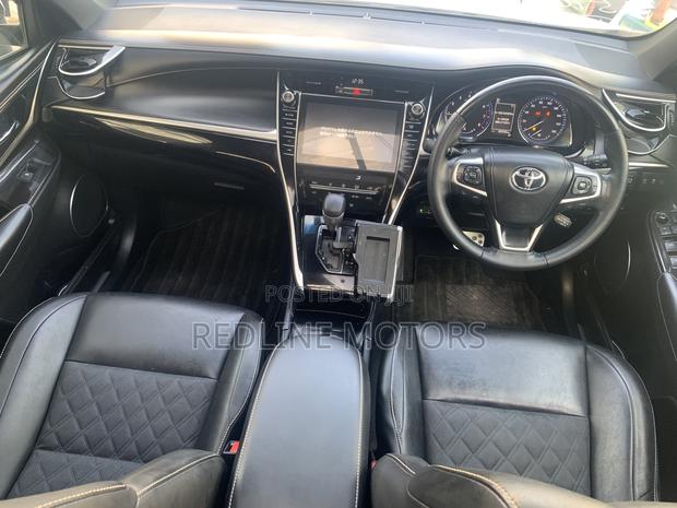 2017 Toyota Harrier 2.0 Off-White: Modern SUV for a Stylish Drive